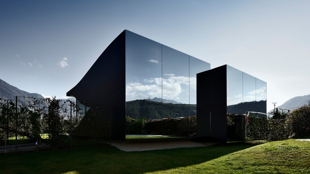 Architecture Mirror Houses Peter Pichler Luigi Ottolini Bolzano bergamo milano