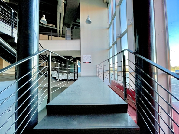 Luigi Ottolini Romano di Lombardia capannone 4000 mq commerciale showroom vendita Bergamo Brescia Milano luxury  14