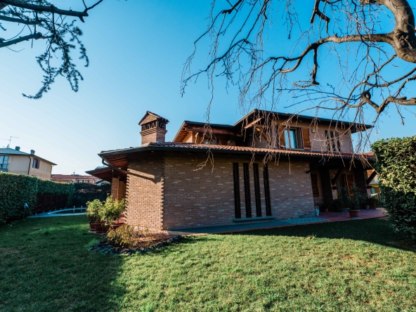 Luigi Ottolini Bergamo villa singola in vendita piscina Osio Sotto citta alta Bergamo Brescia Milano luxury  85