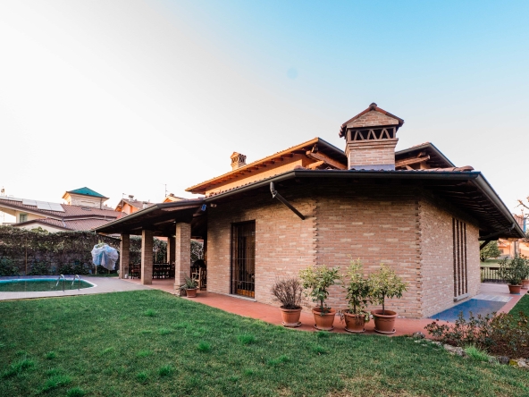 Luigi Ottolini Bergamo villa singola in vendita piscina Osio Sotto citta alta Bergamo Brescia Milano luxury  88