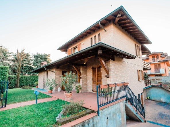 Luigi Ottolini Bergamo villa singola in vendita piscina Osio Sotto citta alta Bergamo Brescia Milano luxury  89